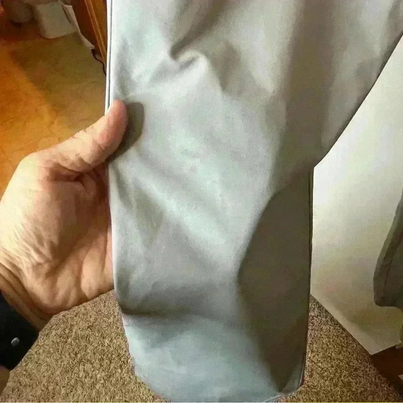 Banana Republic Pants Straight Leg Lightweight Men 38x30 Gray Casual Performance - Picture 2 of 10